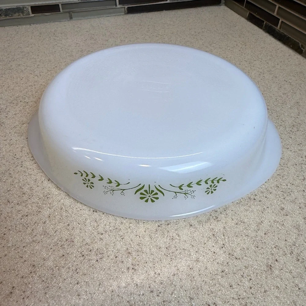 Glasbake vintage milk